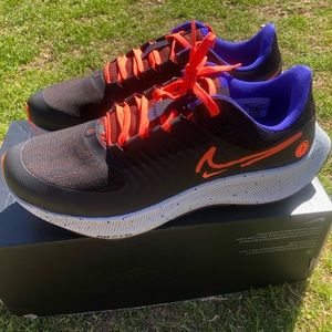 Nike Air Zoom Pegasus 38 Shield Size 8